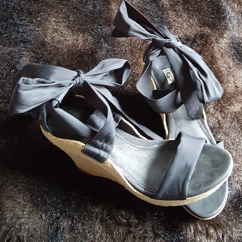 UGG Jules Black Strappy Espadrille Wedge Sandals